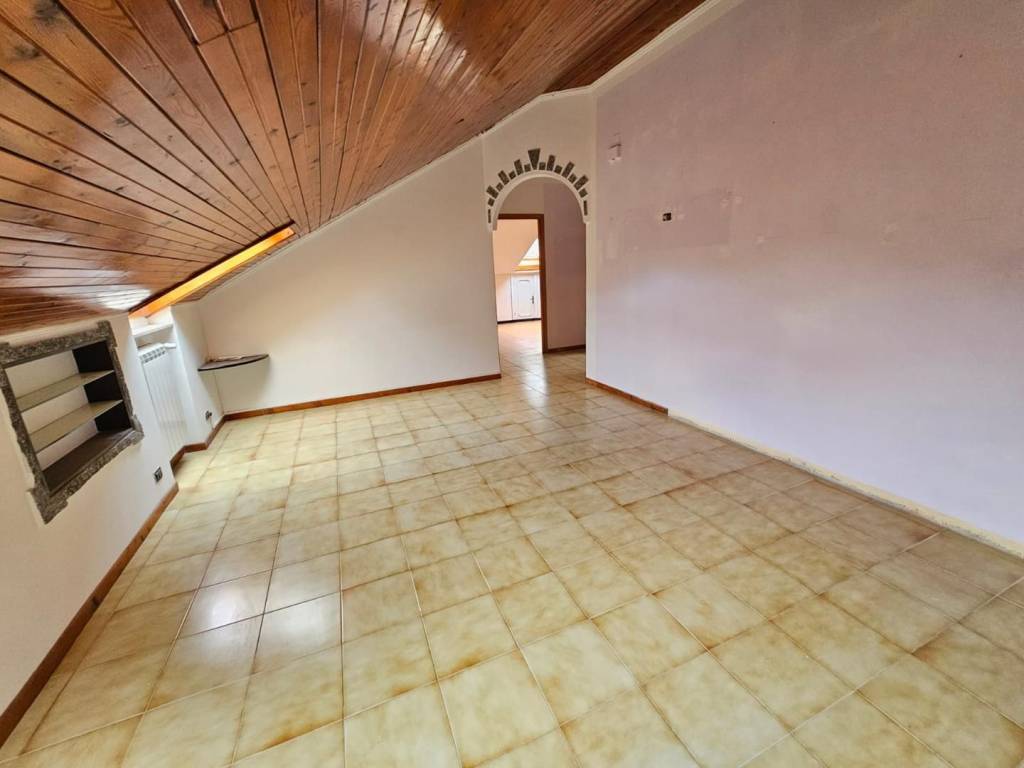 Attico / mansarda a Genova in Via Benedetto da Cesino, 54 - Foto 3