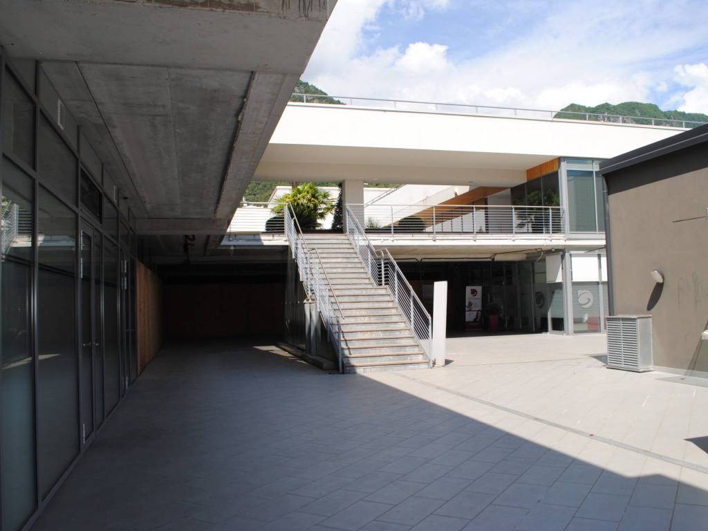 Immobile a Riva del garda in Viale Damiano Chiesa - Foto 3