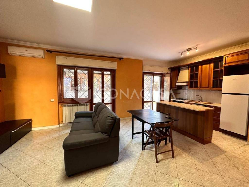 Appartamento a Ciampino in Via Potenza - Foto 4