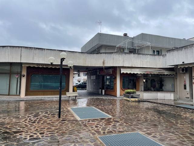 Immobile a Montegrotto terme in Viale Stazione, 45 - Foto 4