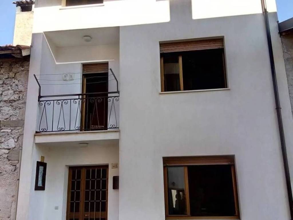 Villa a Claut in Via Enrico Toti, 20 - Foto 2