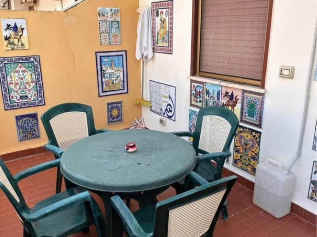 Appartamento a Campofelice di roccella in Contrada Pistavecchia Garbonogara - Foto 2