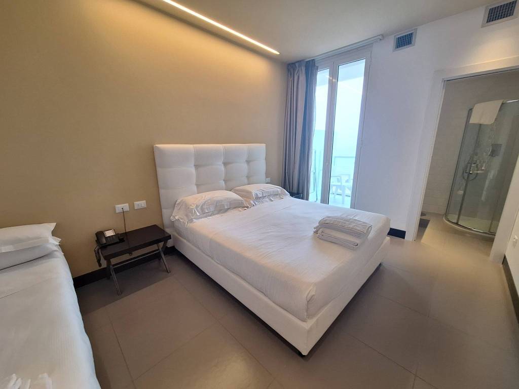 Appartamento a Rimini in Viale Porto Palos, 3 - Foto 2