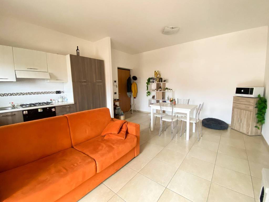 Appartamento a Viterbo in Via Vittorio Bachelet, 19 - Foto 2