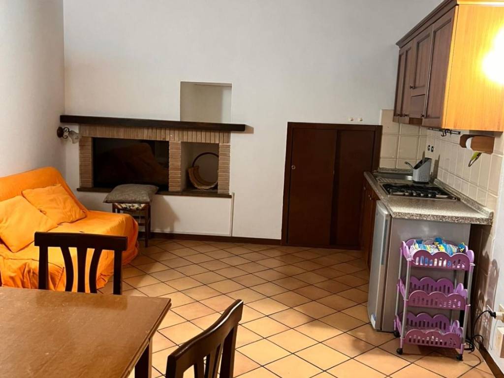 Appartamento a Foligno in Piazza della Repubblica - Foto 3