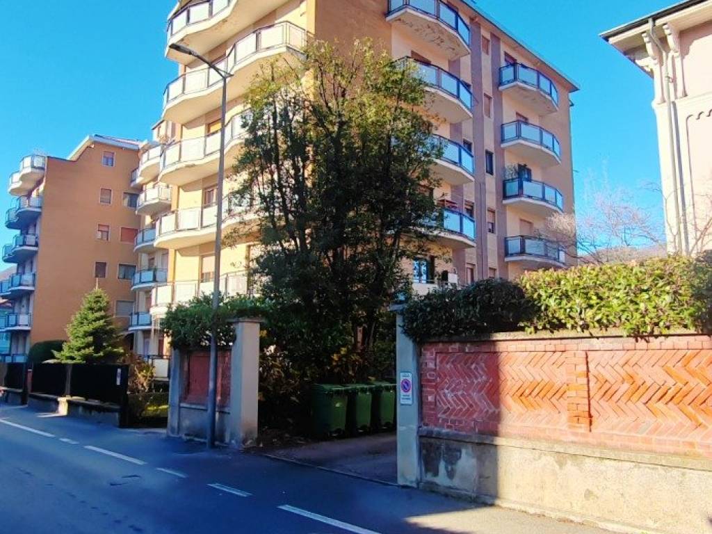 Appartamento a Borgosesia in Via Nicolao Sottile - Foto 3
