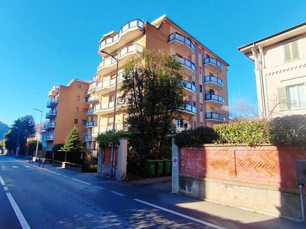 Appartamento a Borgosesia in Via Nicolao Sottile - Foto 4