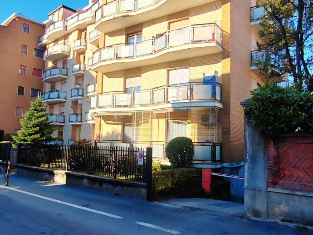 Appartamento a Borgosesia in Via Nicolao Sottile - Foto 5