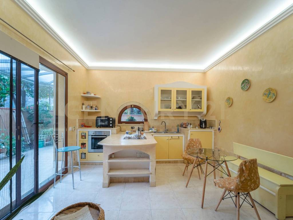 Villa a Santa teresa di riva in Piazza Antonio Stracuzzi, 4 - Foto 5