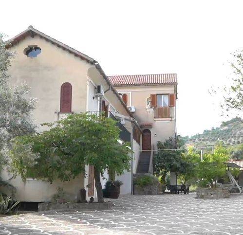 Villa a Agropoli in Via Alberto Moravia 15 - Foto 4