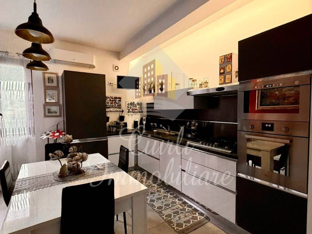 Villa a Piombino in Località Montemazzano - Foto 4