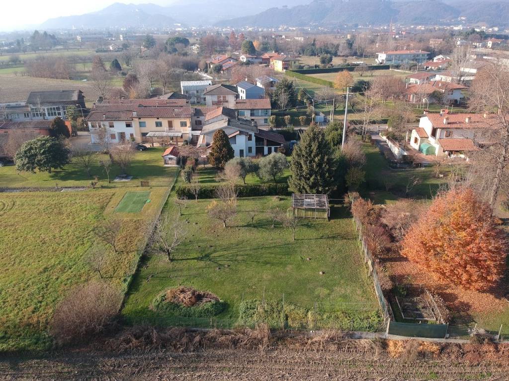 Villa a Bassano del grappa in Strada Sette Case, 39 - Foto 3