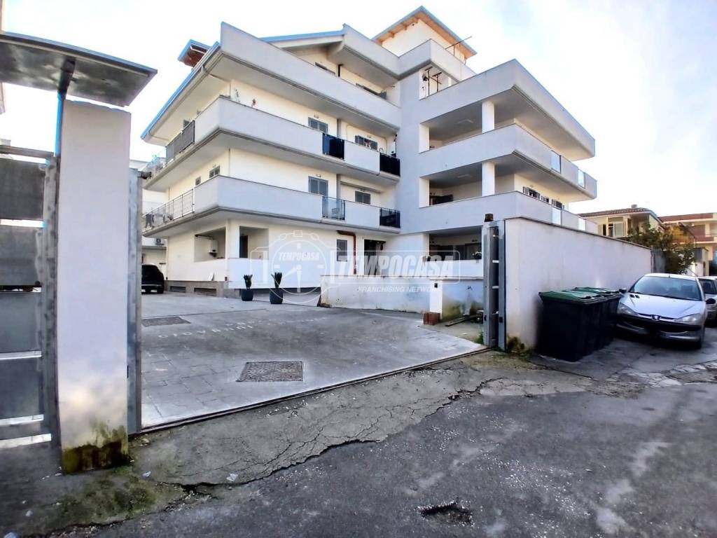 Appartamento a Mugnano di napoli in Via Papa Giovanni XXIII - Foto 2