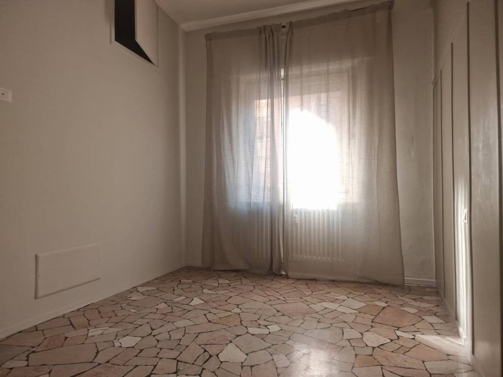 Appartamento a Vigevano in Via Bruno Buozzi, 21 - Foto 4