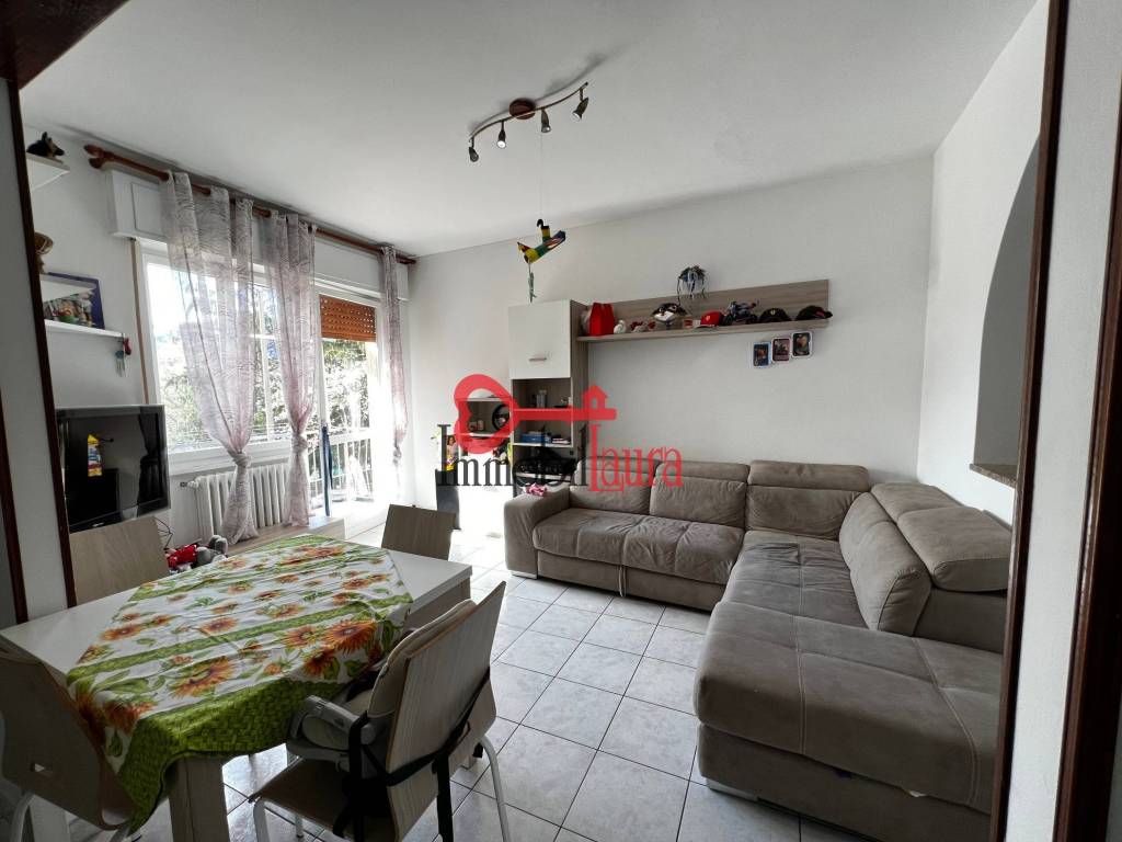Appartamento a Viggiù in Via Le Cave - Foto 4