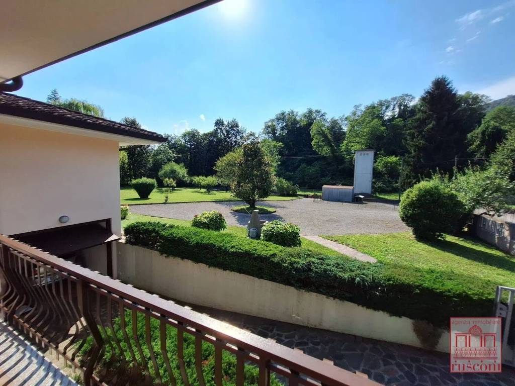 Villa a Fanna in Via Peressini, 50 - Foto 5