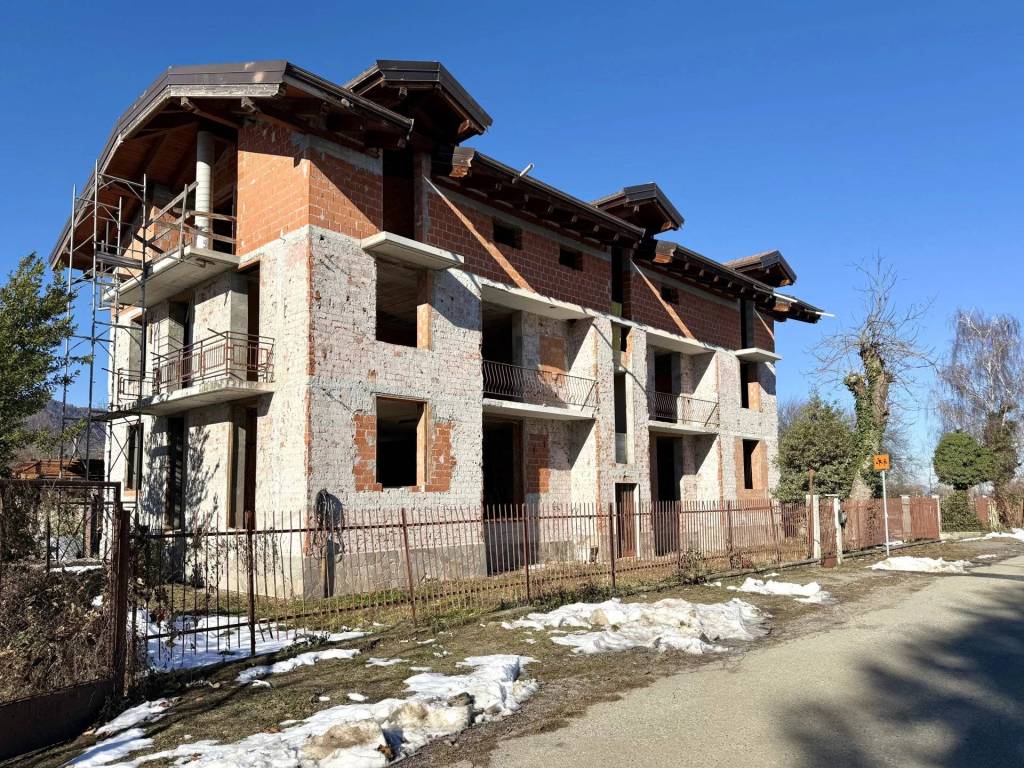 Palazzo / stabile a Borgo san dalmazzo in Via Candela, 67 - Foto 2