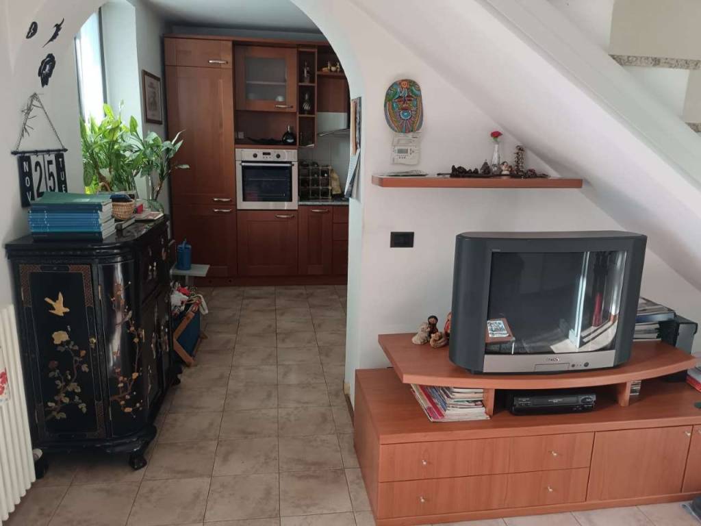 Appartamento a Sondrio in strada Panoramica dei Castelli - Foto 3