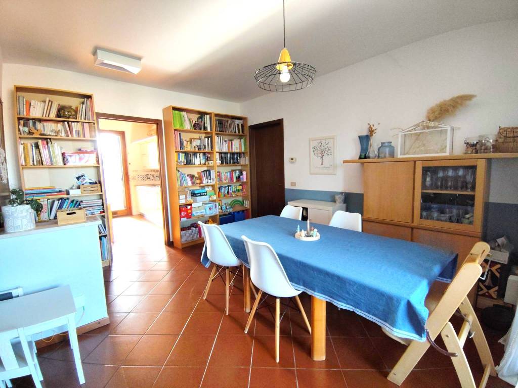 Appartamento a Gaggiano in Piazza Salvo D'Acquisto, 4 - Foto 3