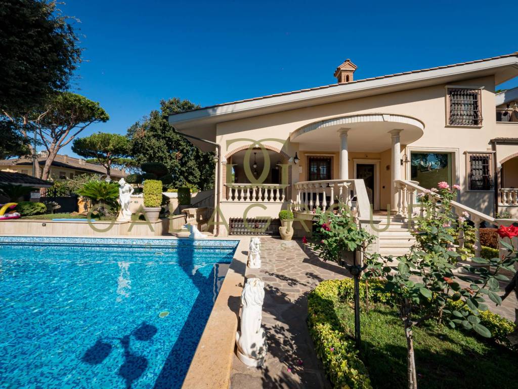 Villa a Fiumicino in Viale Castellammare - Foto 2