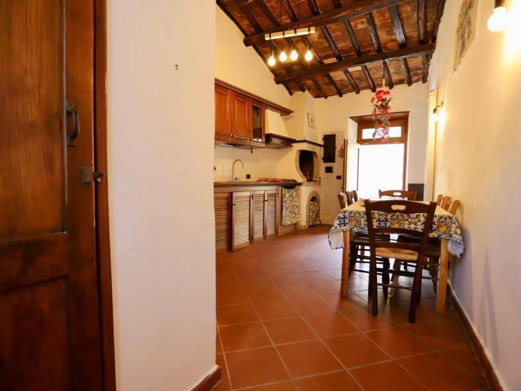 Appartamento a Capodimonte in Via Pianora - Foto 5