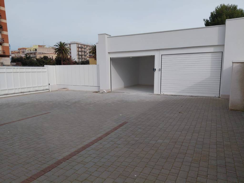 Box / garage a Manfredonia in Lungomare Siponto - Foto 5