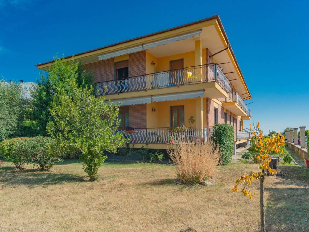 Appartamento a Caraglio in Via Matteotti, 37 - Foto 2