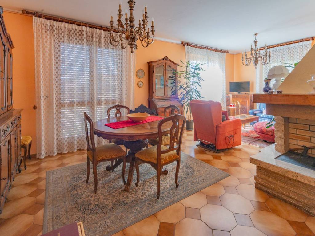 Appartamento a Caraglio in Via Matteotti, 37 - Foto 3