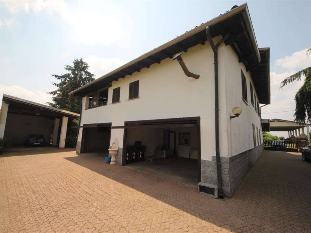 Rustico / casale a Oleggio - Foto 4