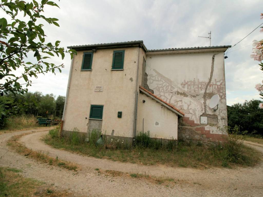 Rustico / casale a Roccastrada - Foto 4