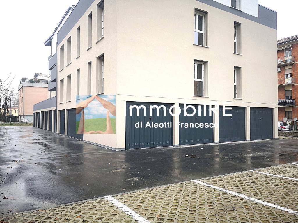 Appartamento a Reggio emilia in Via Quintino Sella - Foto 2