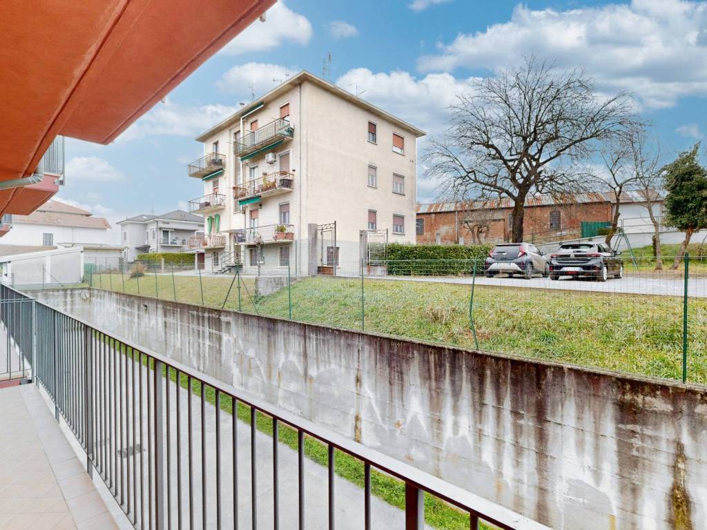 Appartamento a Morazzone in Via Castronno - Foto 2