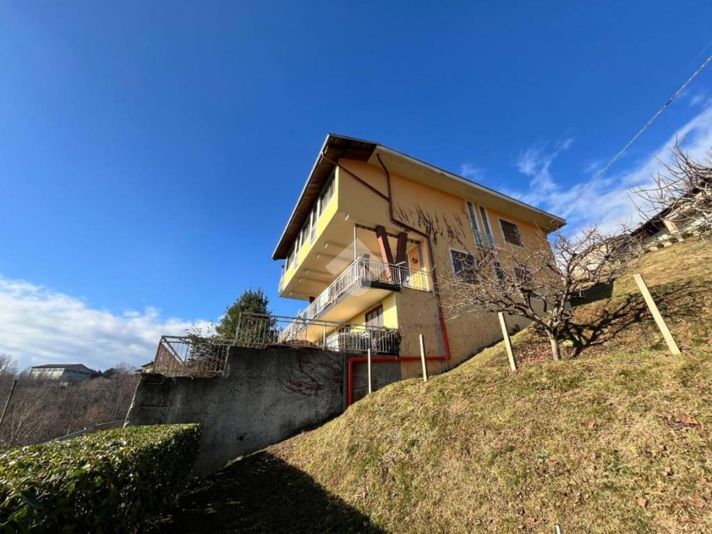 Villa a Castellamonte in Strada Castelnuovo Nigra, 68 - Foto 4