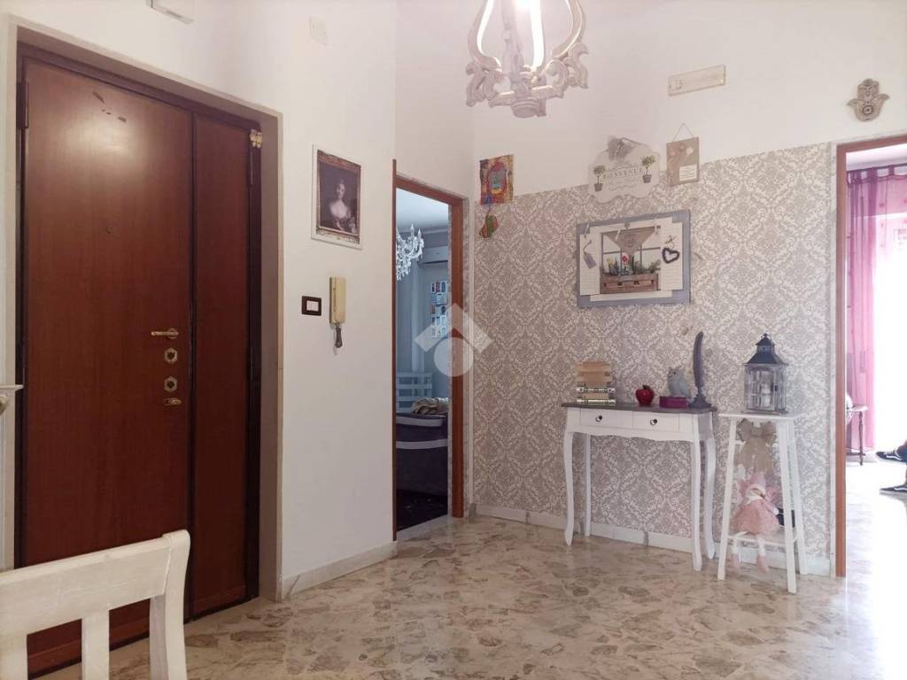 Appartamento a Mola di bari in VIA SILVIO PELLICO, 10 - Foto 5