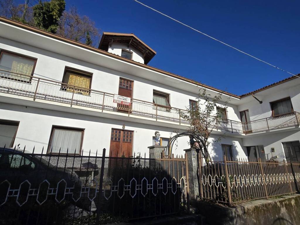 Casa indipendente a Camburzano in Via Maffiotti, 6 - Foto 2
