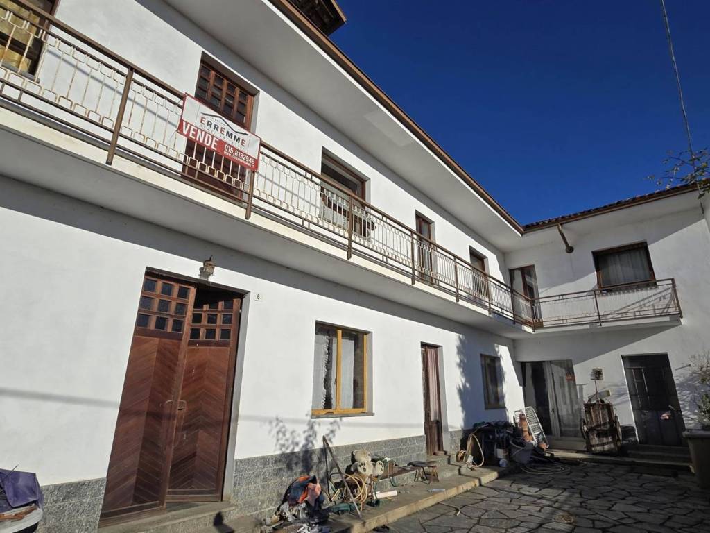 Casa indipendente a Camburzano in Via Maffiotti, 6 - Foto 3
