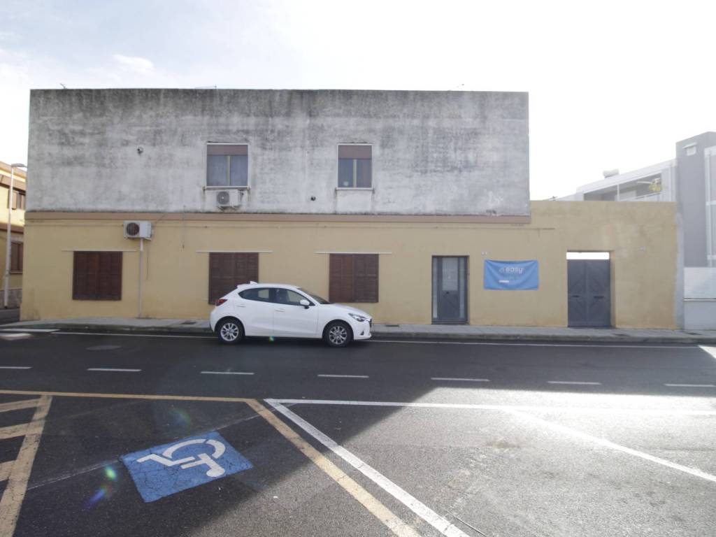 Appartamento a Cagliari in Via Monsignor Salvatore Casu, 4 - Foto 2