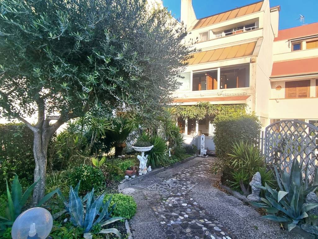 Villetta a schiera a Latisana in Via dei Gemelli, 19 - Foto 2