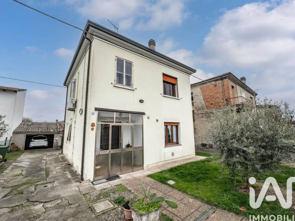 Villa a Bondeno in Via per zerbinate - Foto 2