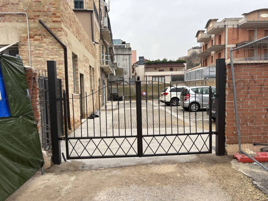 Box / garage a San benedetto del tronto in corso mazzini, 89 - Foto 3