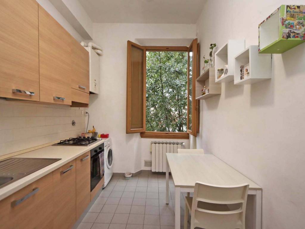 Appartamento a Firenze in Via Benedetto Marcello - Foto 5