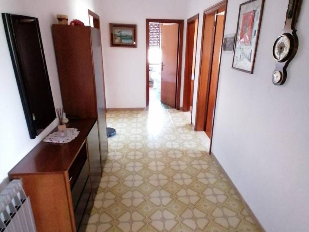 Appartamento a Valsamoggia in strada via fratelli cervi, 94 - Foto 4