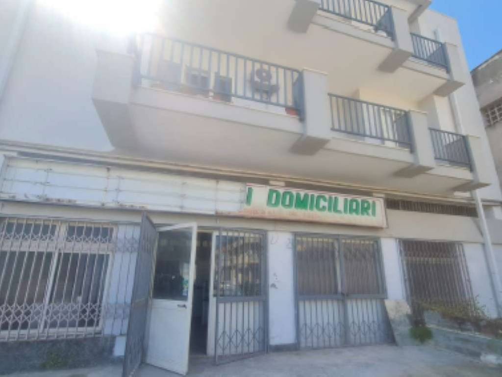 Immobile a Latiano in via Via Cosimo Argentieri 156 - Foto 2
