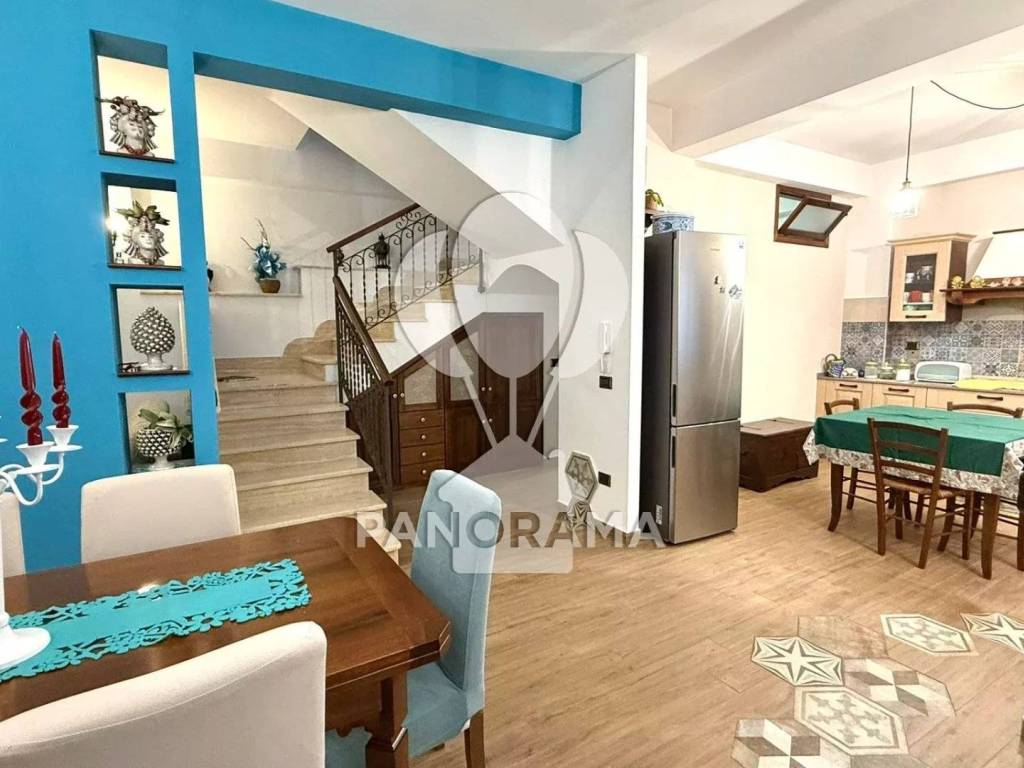 Casa indipendente a Balestrate in Via Don Serafino - Foto 2