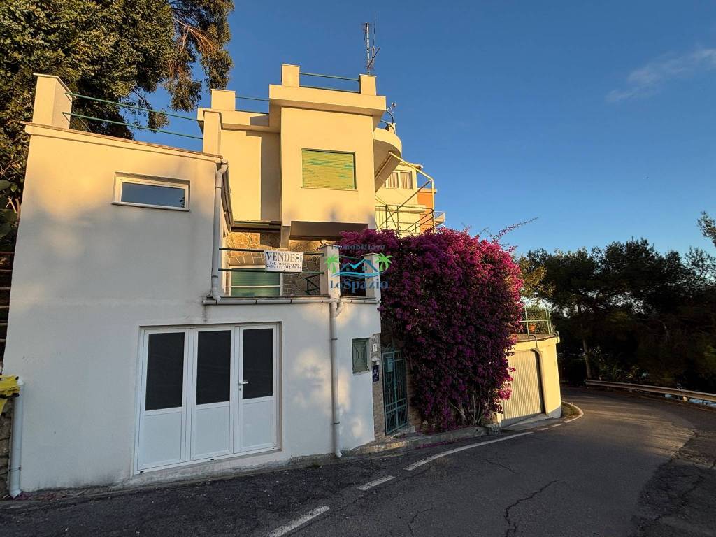 Villa a Andora in Via Trinacria, 3 - Foto 3