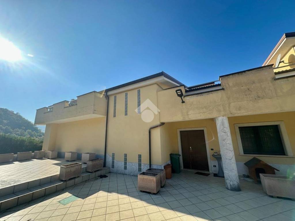 Villa a Dipignano in Contrada piano della Corte - Foto 4