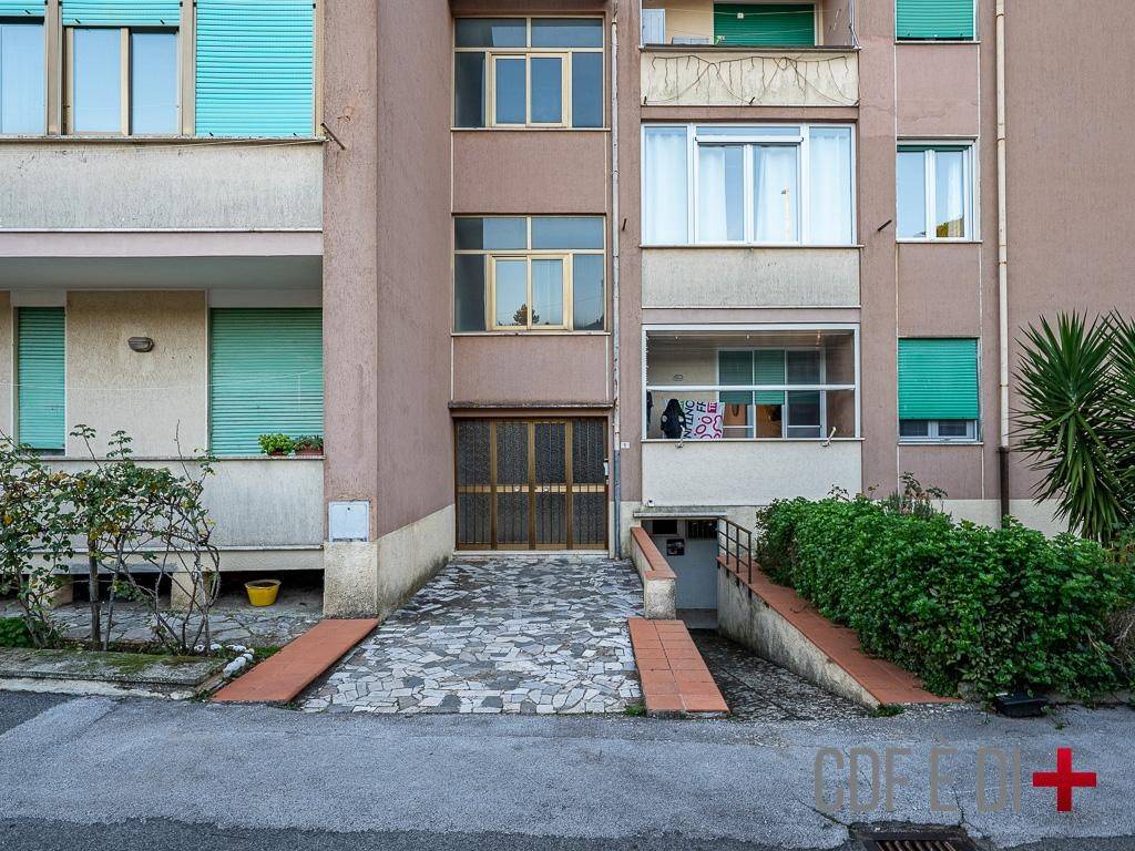 Appartamento a Massa marittima in Via Morandini - Foto 4