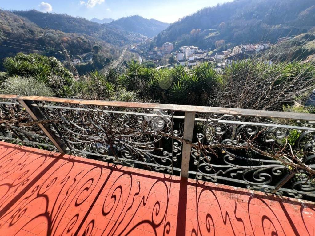 Villa a Mignanego in Via Salita Bricco, 2 - Foto 2