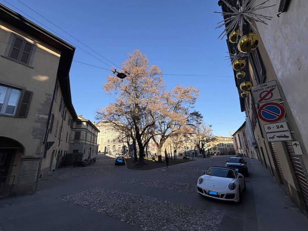Appartamento a Bergamo in Via San Tomaso, 45 - Foto 3