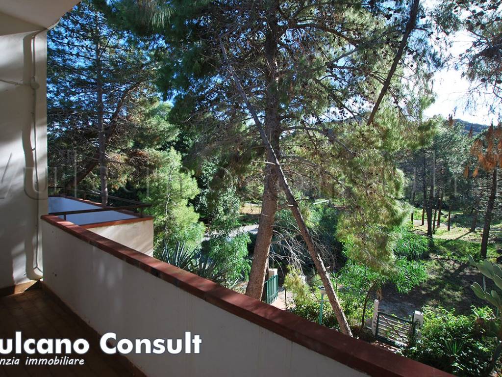 Appartamento a Lipari in Località Vulcanello - Foto 2